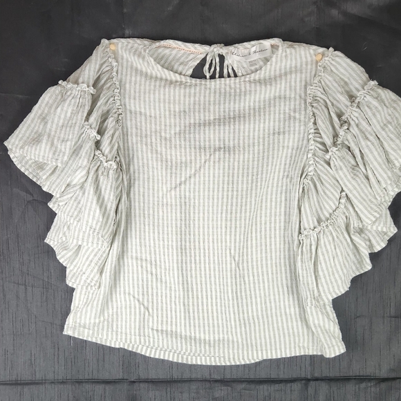 Chelsea & Theodore Tops - Chelsea & Theodore White/Gray Striped Cotton Ruffled SleeveTop Boho Sz XS